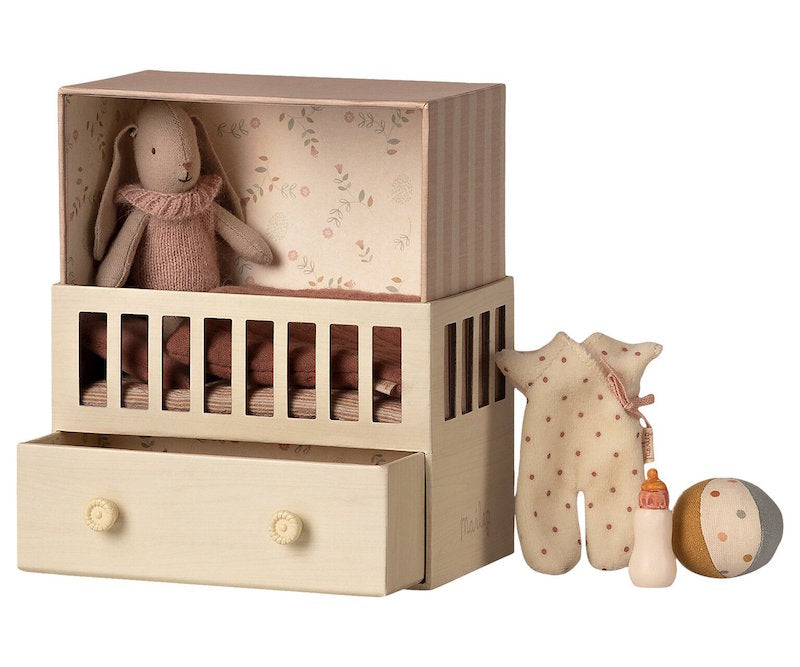 MAILEG Baby Room w. Micro Bunny MAILEG Baby Room w. Micro Bunny