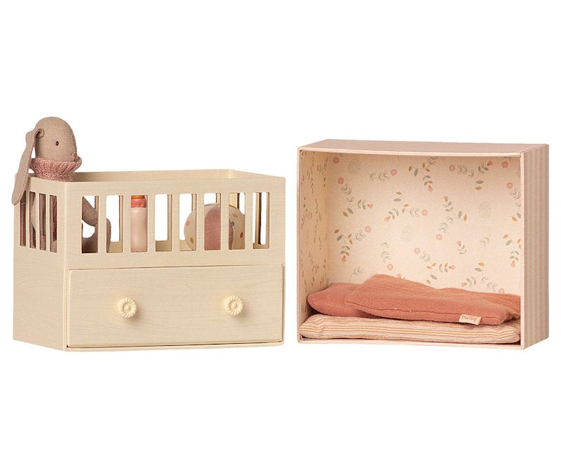 MAILEG Baby Room w. Micro Bunny MAILEG Baby Room w. Micro Bunny